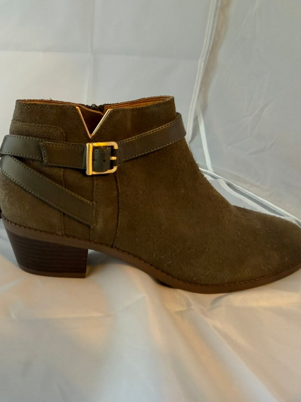 Vionic  Women's Farrah Ankle Boots  Olive Green Suede  Women Size 9   NEW - Picture 5 of 6